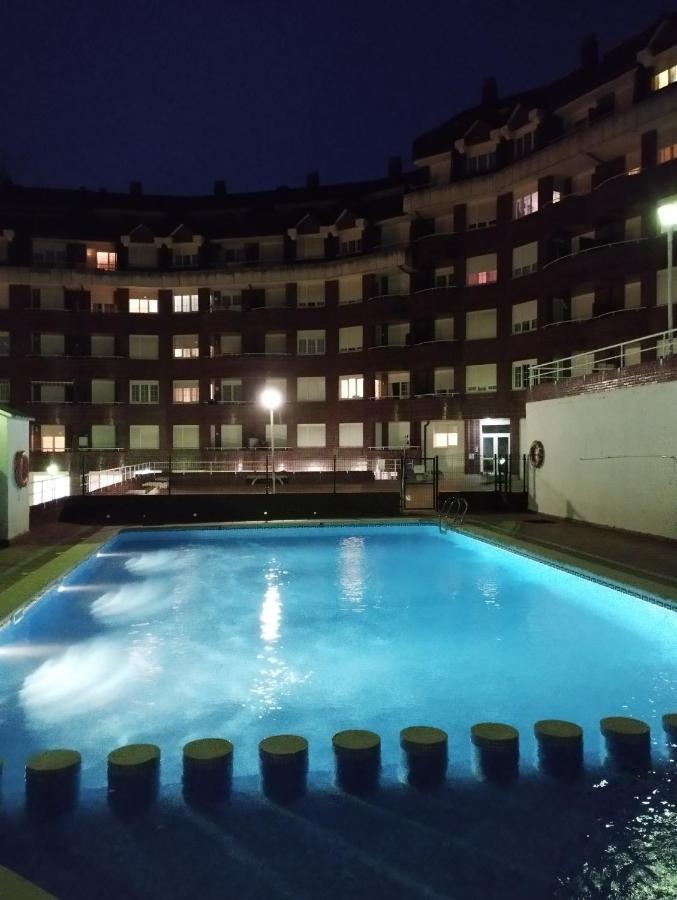 Castro Urdiales Precioso Con Piscina Apartment Bagian luar foto